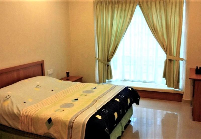 BANDAR BARU TANAH RATA