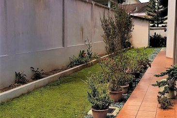 BANDAR BARU TANAH RATA