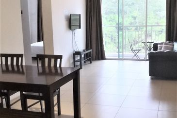 Cameron Somer Square Apartment