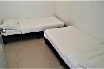 Cameron Somer Square Apartment