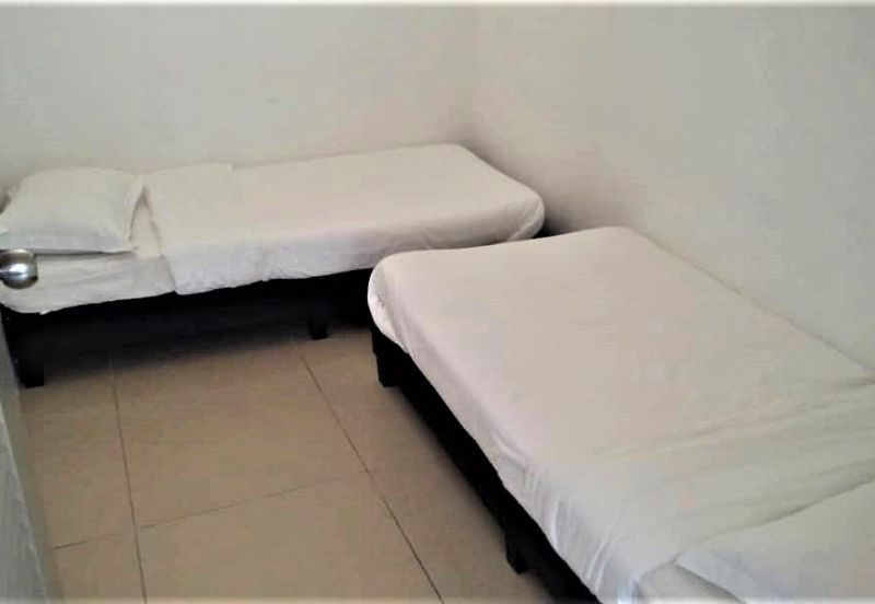 Cameron Somer Square Apartment