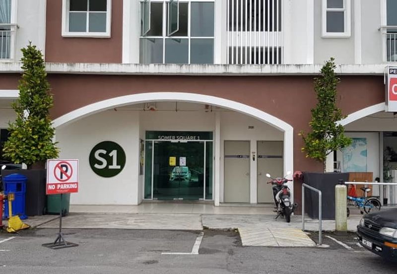 Cameron Somer Square Apartment