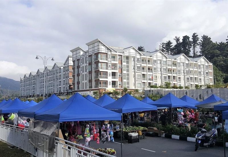 Cameron Somer Square Apartment