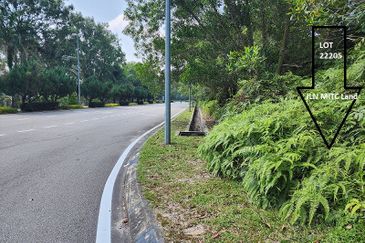 JALAN MITC Bangunan Land- Ayer Keroh Land-Melaka