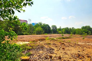 JALAN MITC Bangunan Land- Ayer Keroh Land-Melaka