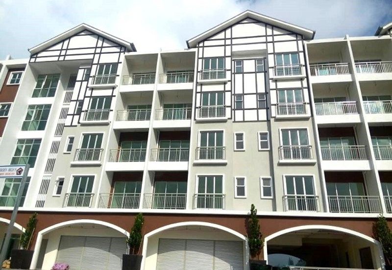 Cameron Somer Square Apartment