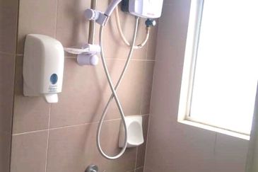 Cameron Somer Square Apartment