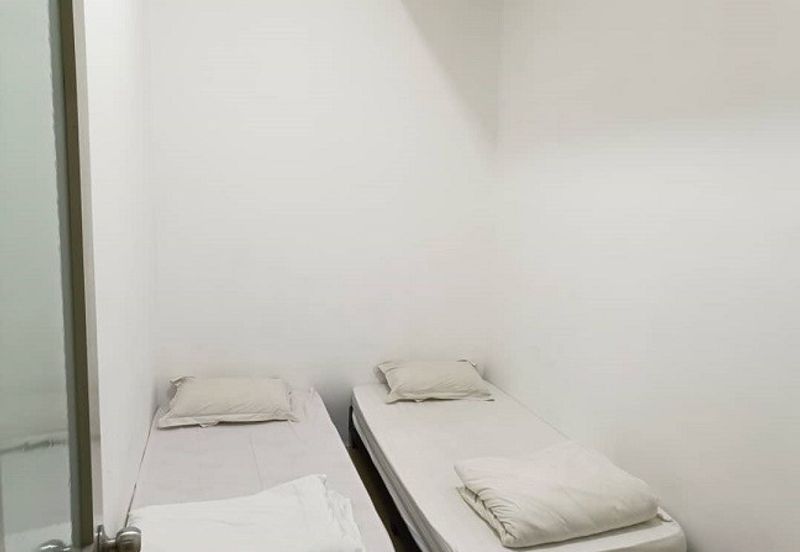 Cameron Somer Square Apartment