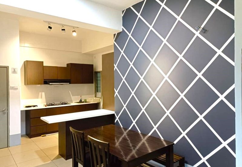 Cameron Somer Square Apartment