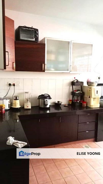 2 Storey Taman Puchong Hartamas PH2 Terrace End Lot House, Selangor, Puchong