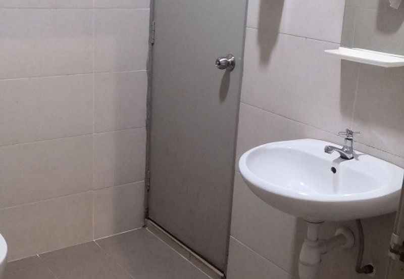 Cameron Somer Square Apartment