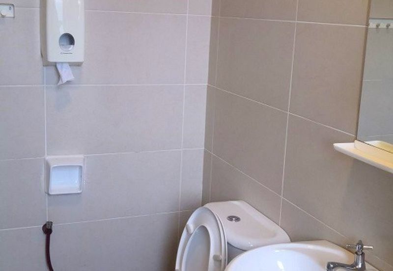 Cameron Somer Square Apartment