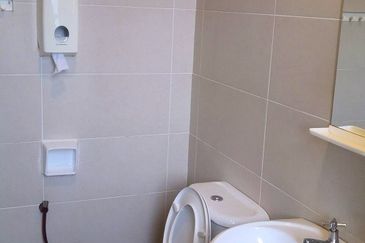 Cameron Somer Square Apartment