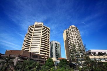 Menara 1 First Avenue