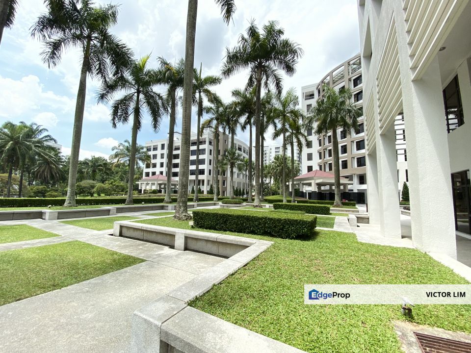Dataran PHB Saujana, Selangor, Shah Alam