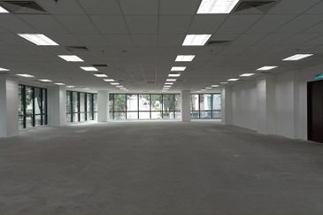 UOA Business Park, Glenmarie