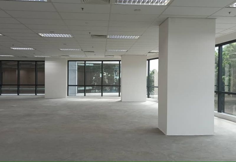 UOA Business Park, Glenmarie