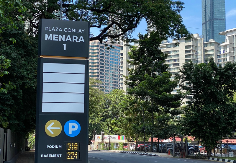 Plaza Conlay, Jalan Conlay