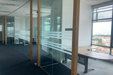 Menara 1 First Avenue