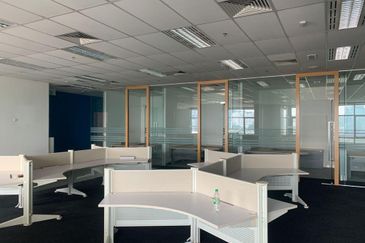 Menara 1 First Avenue