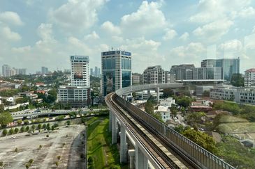 Corporate Towers, Pavilion Damansara Heights