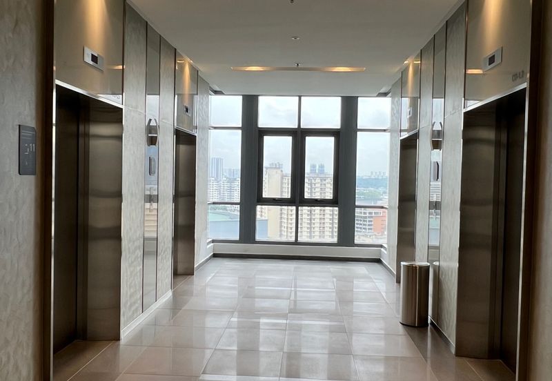 V Office @ Sunway Velocity