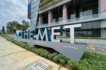 The MET Corporate Towers