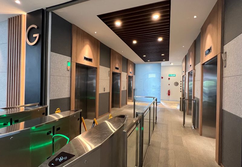 Dana 1 Commercial Centre