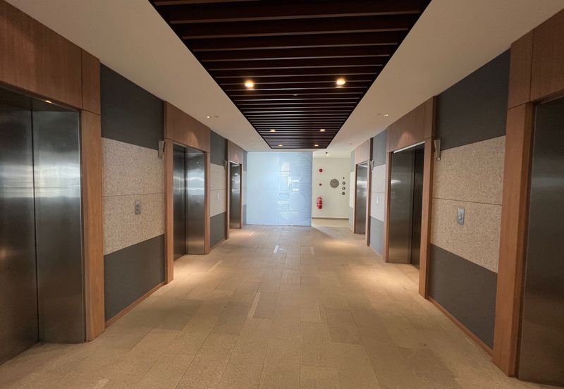 Dana 1 Commercial Centre