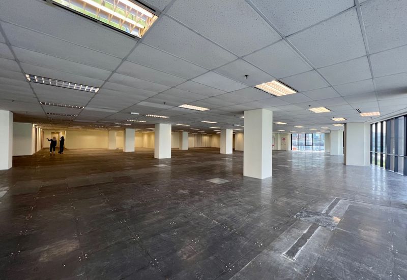 Dana 1 Commercial Centre