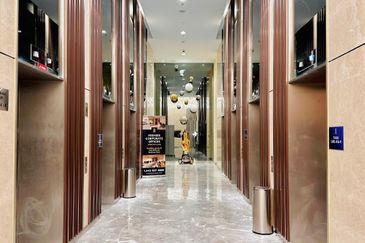 HCK Tower, Empire City