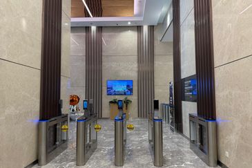 HCK Tower, Empire City