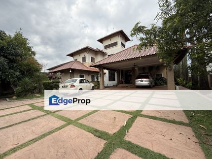 Bungalow Double Storey in Seksyen 13 Shah Alam, Selangor, Shah Alam