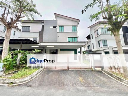 CHEAPEST RENOVATED 3 Storey Semi D Taman Tropika 2, Kajang, Selangor, Kajang