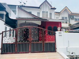 RENOVATED 2 Storey Terrace RP 4, Rawang Perdana, Rawang for Sale @RM415 ...