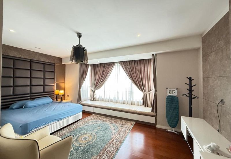 The Mews @ The Glades