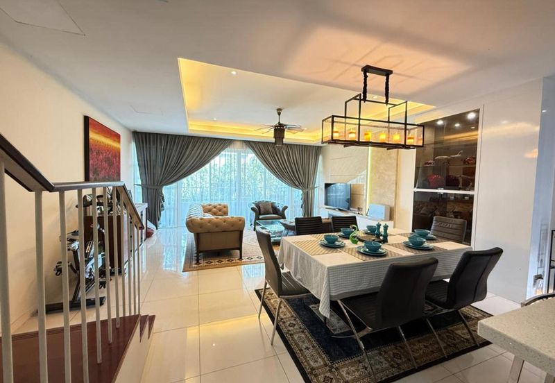 The Mews @ The Glades