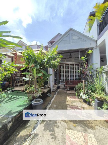 RENOVATED FACING OPEN Double Storey Terrace USJ 4, Subang Jaya, Selangor, USJ