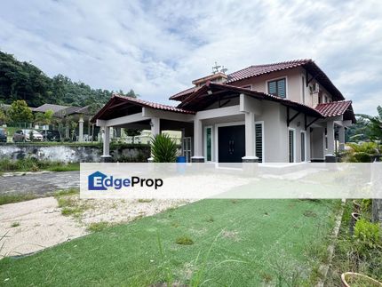 SPACIOUS 2 Storey Bungalow Desa Mekar, Sungai Merab, Kajang, Selangor, Kajang