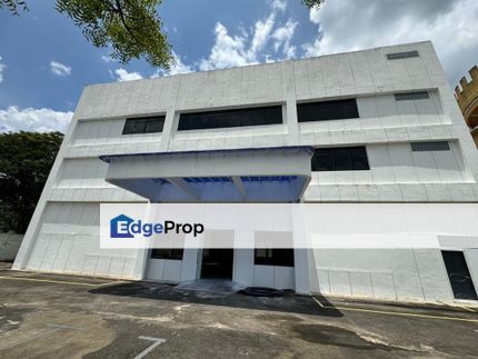 SPACIOUS 3 Storey Detached Factory Perindustrian Pusat Puchong, Selangor, Puchong