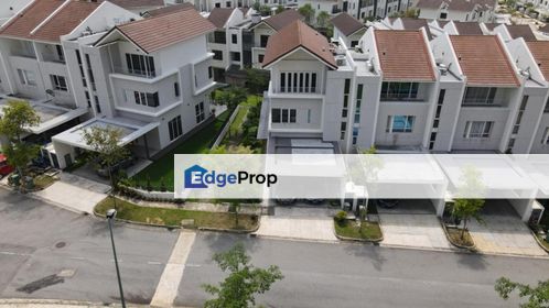 FACING OPEN 3 Storey Terrace Camelia Tamansari, Rawang, Selangor, Rawang