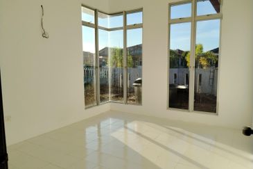 Taman Kenanga, Banting