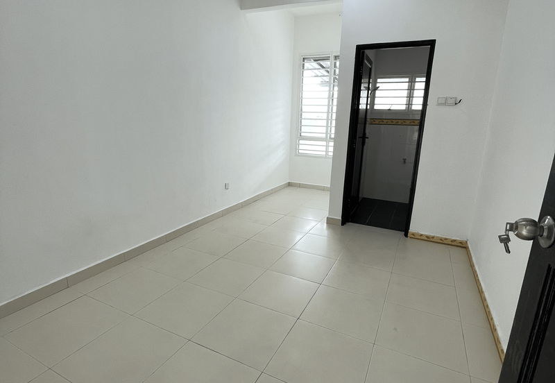 Taman Desa Saujana *