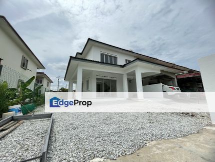 END LOT RENOVATED 2 Storey Terrace Bandar Seri Ehsan, Banting, Selangor, Banting