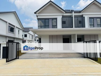 BEAUTIFUL SPACIOUS 2 Storey Semi D Sejati Lakeside 2, Cyberjaya, Selangor, Cyberjaya