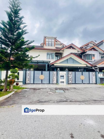 FULLY RENOVATED 2.5 Storey Semi D Puncak Bangi, Seksyen 6, Bangi, Selangor, Bangi