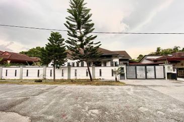 Kampung Sungai Kantan