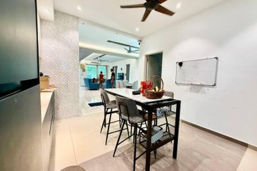 HIJAYU 3A @ BANDAR SRI SENDAYAN