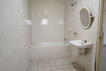 Bandar Tasik Senangin