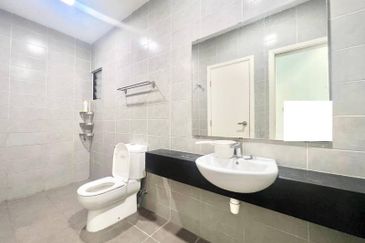 Akasia Encorp Cahaya Alam @ Seksyen U12